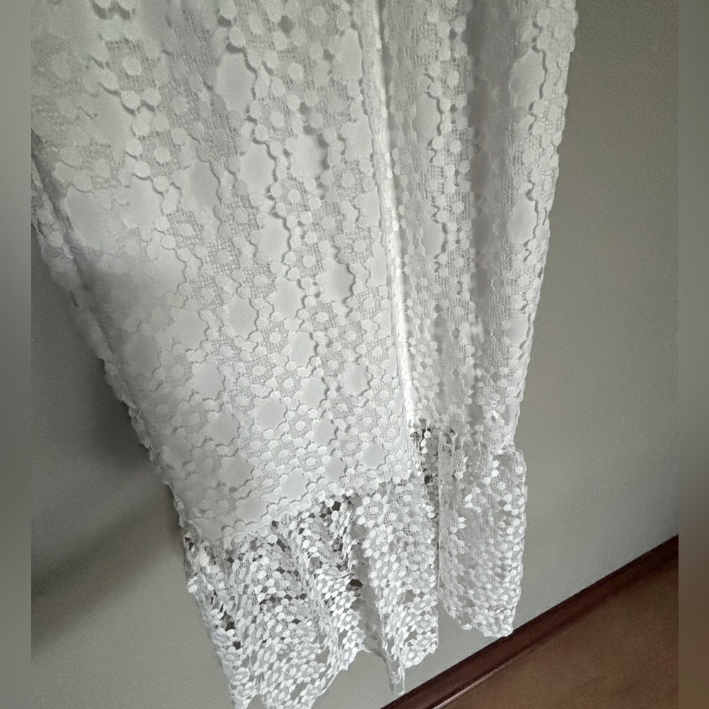 Petal & Pup White Lace Midi Dress - Picture 6 of 7
